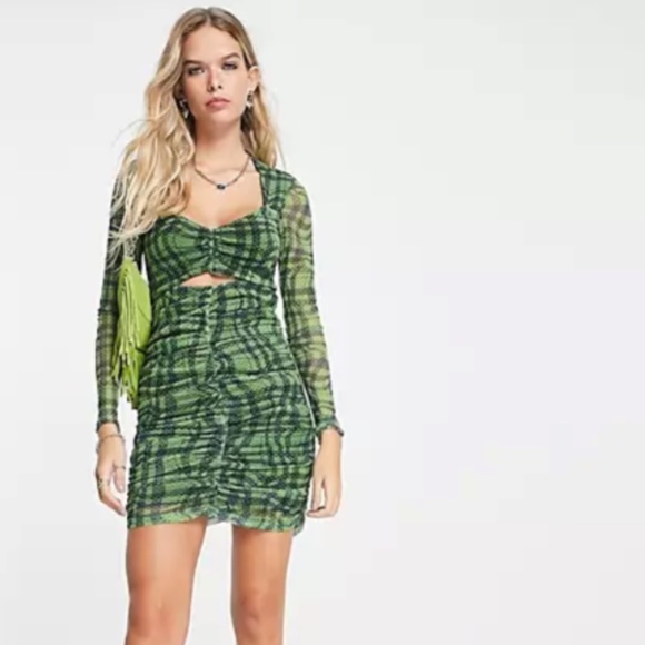 Topshop Green Plaid Cut Out Dress NWT - Picture 2 of 6